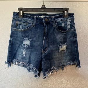 KanCan L.A. stretch jean shorts, size 28/9